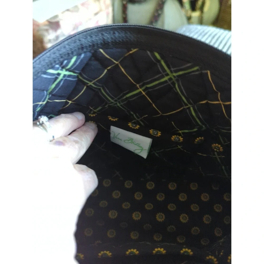 Vera Bradley Little Betsy Small Purse Vibrant Black Retired Pattern/Sunflowers